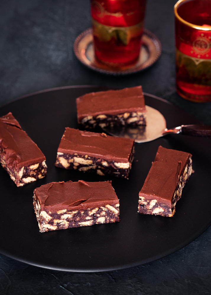 Broken Biscuit Chocolate Fudge Slice | Recipes For Food Lovers ...
