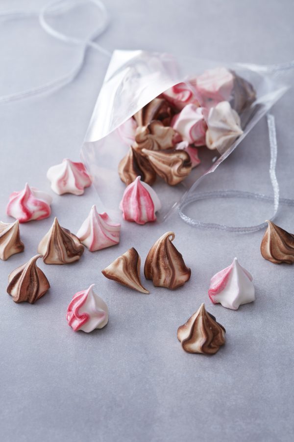 Meringhe perfette, colorate (Meringue Kisses) - Chiarapassion