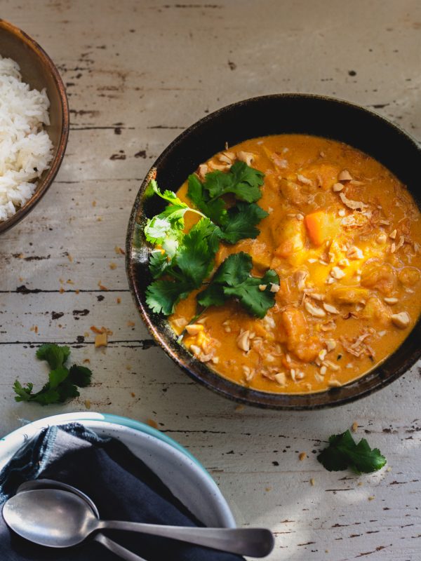 Thai Yellow Chicken Curry | Recipes For Food Lovers Including Cooking ...